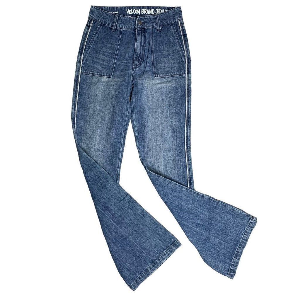 Volcom Wide Leg Flare Denim Jeans 7 Med Wash High Rise Button Zip Patch Pockets